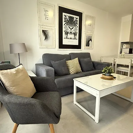 En Primera Linea Con Vistas Al Mar דירה פואנגירולה