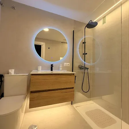 דירה En Primera Linea Con Vistas Al Mar פואנגירולה